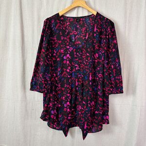 Womens Black V-Neck Blouse with Pink & Blue Leopard Print 1X
